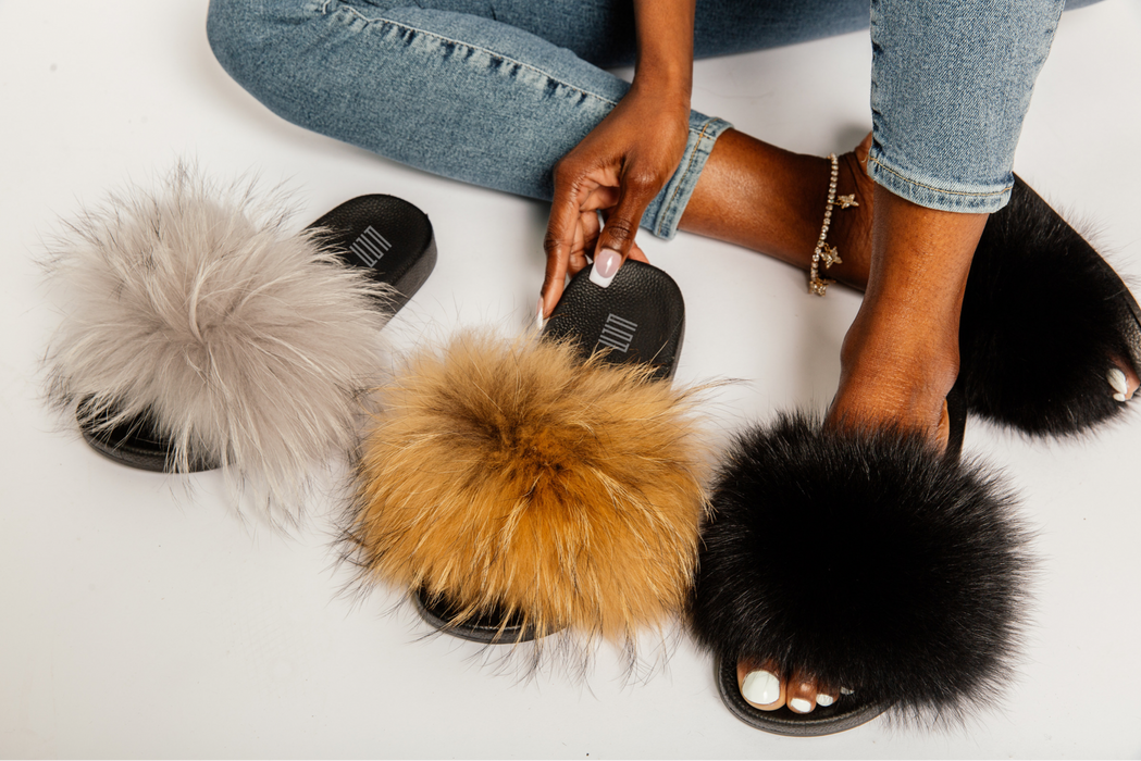 FOX FUR SLIDES